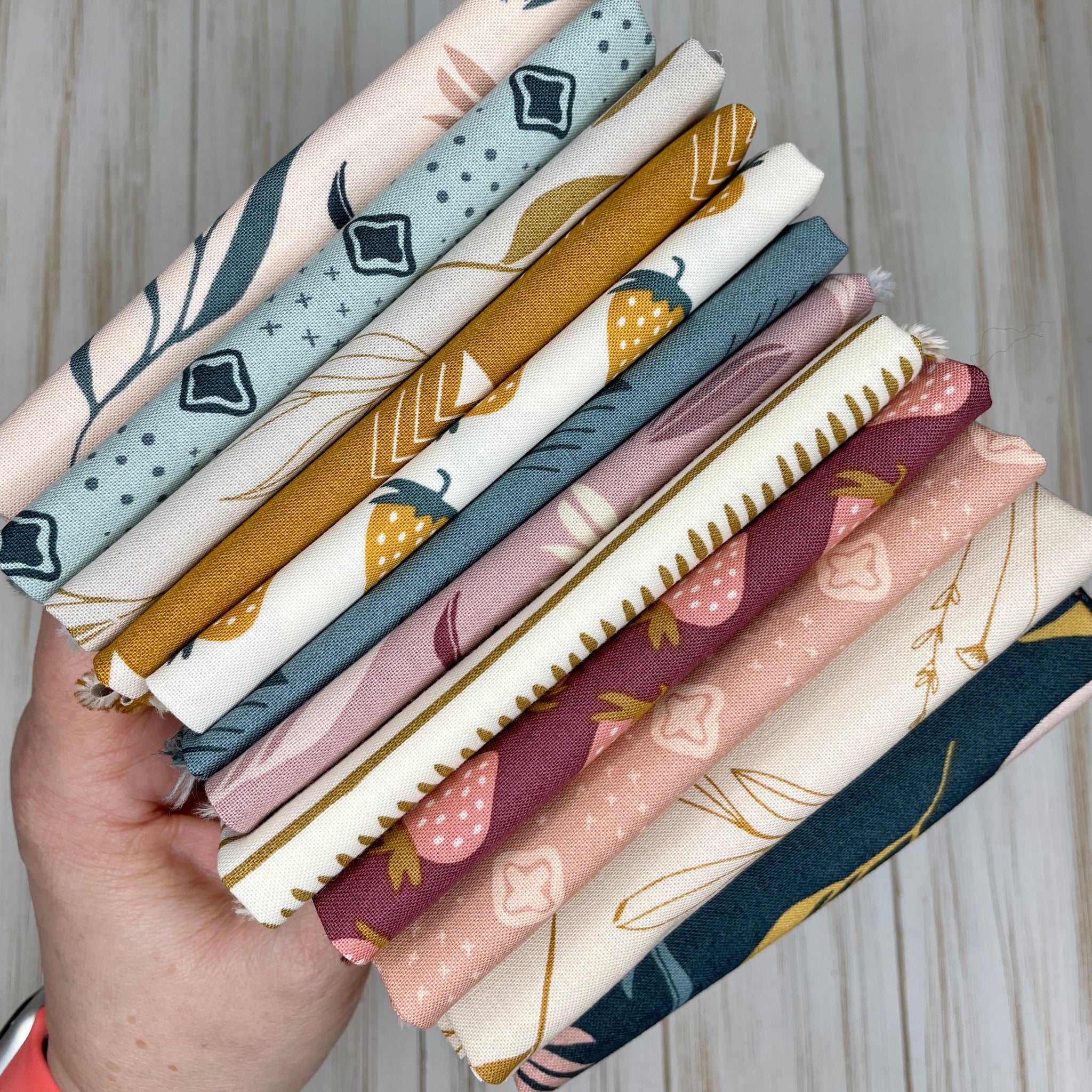 Martha by FIGO FQ bundle x 12