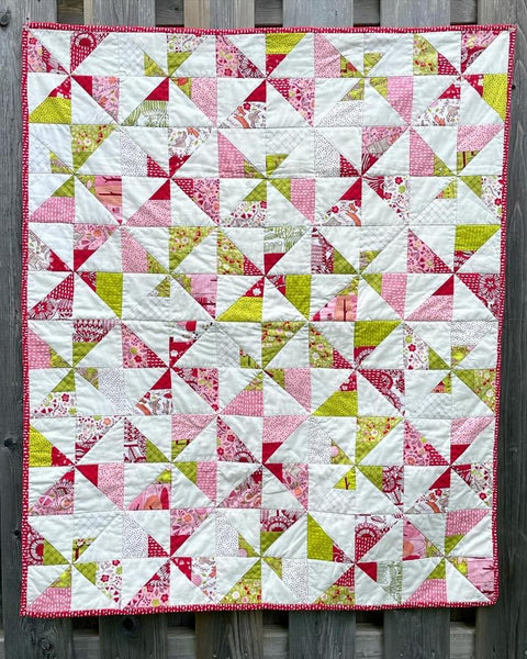 Pinwheel quilt - 36 x 44”